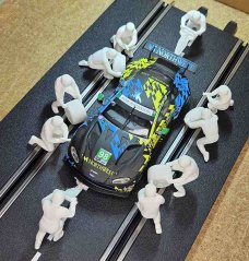 Figurky 1:32 - Mechanici Pit stop velká sada 10 ks - bílá