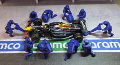 Figurky 1:43 - Mechanici Pit stop velká sada 10 ks - modrá
