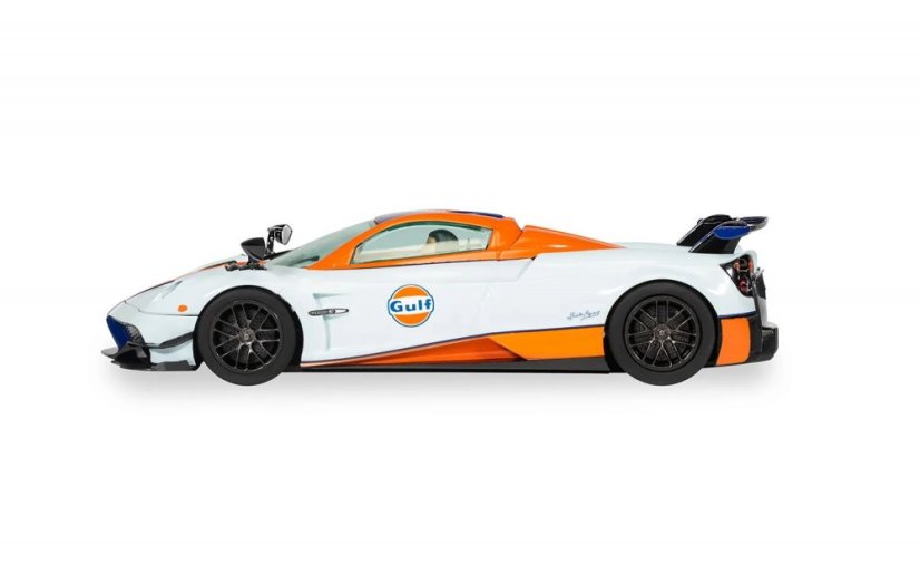 Pagani Huayra BC Roadster - Autíčko SCALEXTRIC C4335 GULF