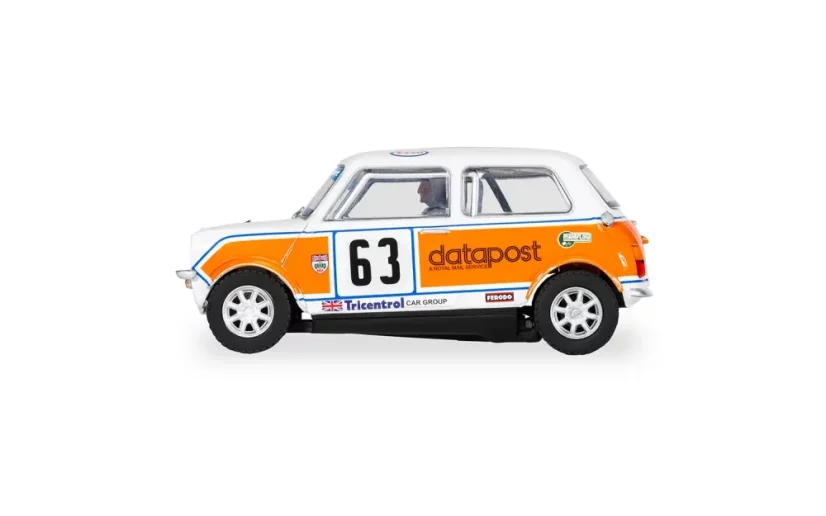 Mini 1275GT - Data Post - Alan Curnow - Autíčko SCALEXTRIC C4413
