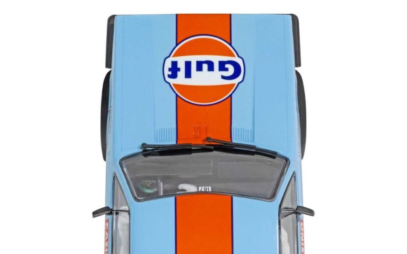 Autíčko Gulf SCALEXTRIC C4609 - Volkswagen Golf Gti (1:32)