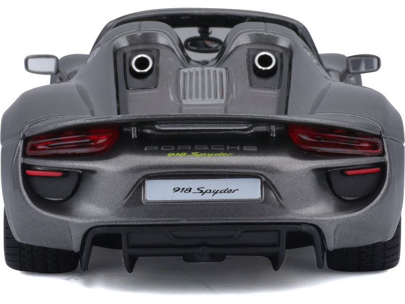 Bburago Plus Porsche 918 Spyder 1:24 stříbrná