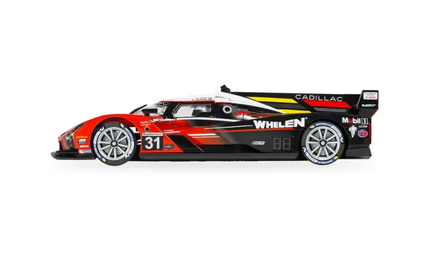 Cadillac V-Series.R - Whelen Engineering - Scalextric C4515