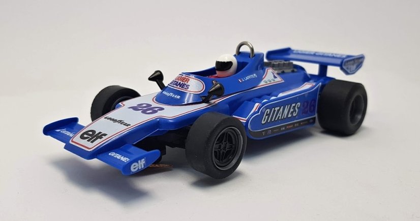 Ligier JS11 - Startovní číslo 26