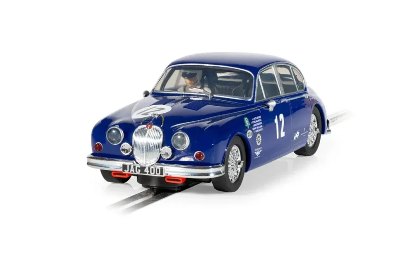 Jaguar MK2 - Grant Williams Racing - SCALEXTRIC C4596