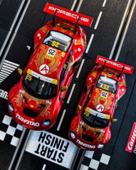 Auto Carrera D124 - 23998 Porsche 911 GT3 R