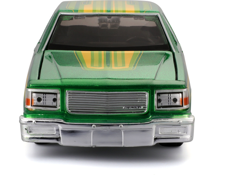 Maisto Chevrolet Caprice 1987 1:26