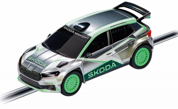 2x auto Carrera GO Škoda Fabia rallye