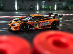 Auto Carrera D132 - 32075 McLaren 720S GT3