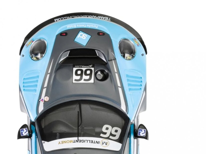 Porsche 911 GT3 R - Team Parker Racing - British GT 2022 - Autíčko SCALEXTRIC C4415
