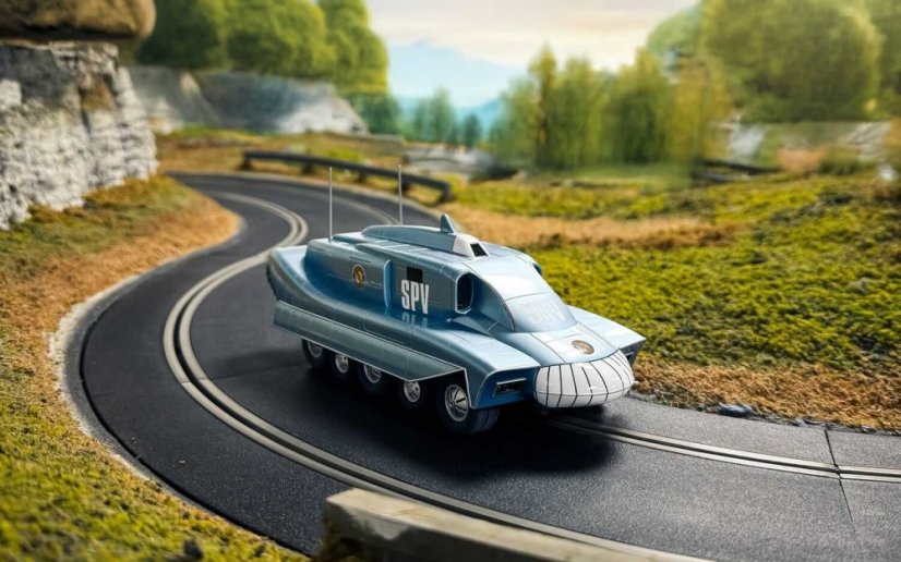 Autíčko Film & TV SCALEXTRIC C4605 - Captain Scarlett SPV (1:32)