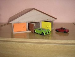 Dřevěná garáž pro 6 aut