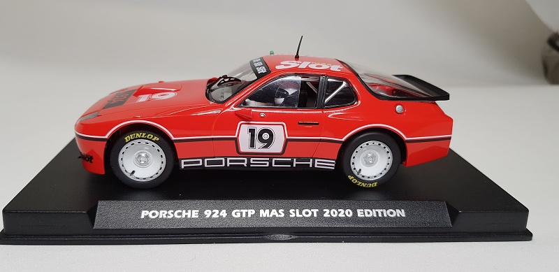 Diecast model cars Porsche 924 1982 1/18 TrueScale Miniatures Carrera GTR No.87 Brumos T/A High