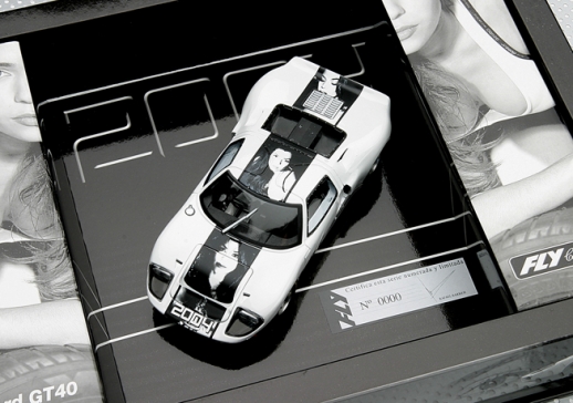 FORD GT40 s katalogem Fly 2004 a CD