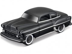 Maisto Chevrolet Custom 1953 1:43 černá matná