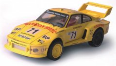 Porsche Turbo 935, žluté