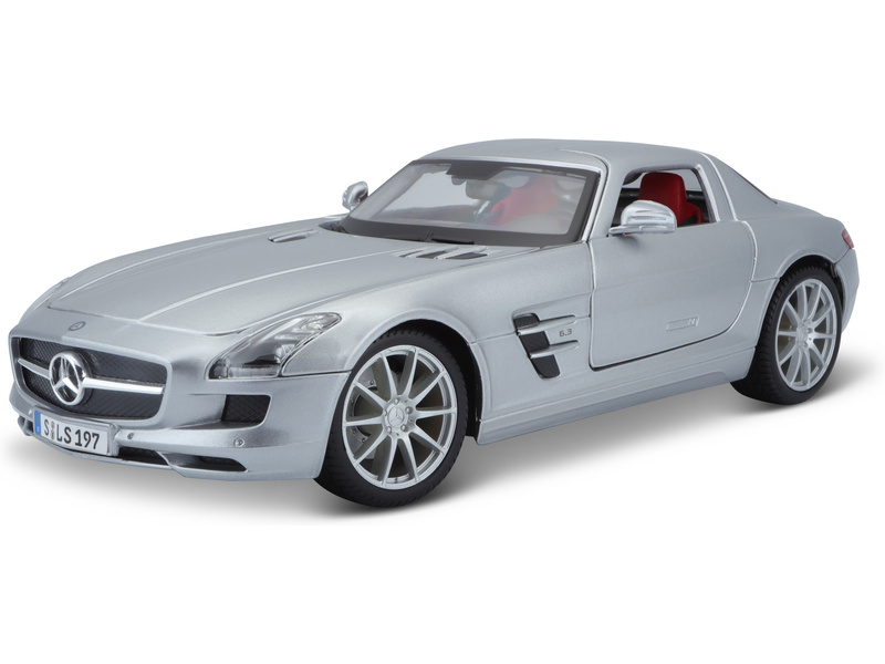 Maisto Mercedes-Benz SLS AMG 1:18 stříbrná