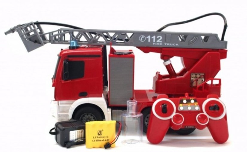 DOUBLE E RC hasičský truck Merecedes-Benz Antos s funkční stříkačkou a žebříkem 1:20