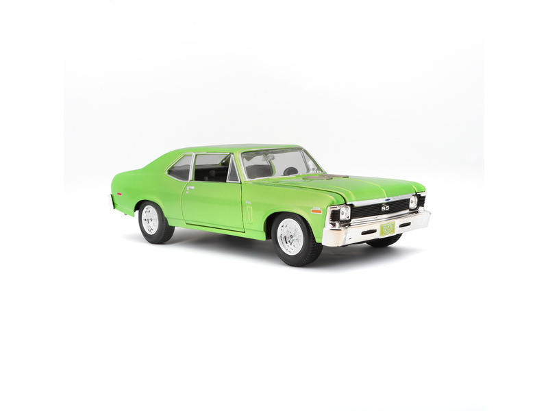 Maisto Chevrolet Nova SS 1970 1:24 světle zelená metalíza