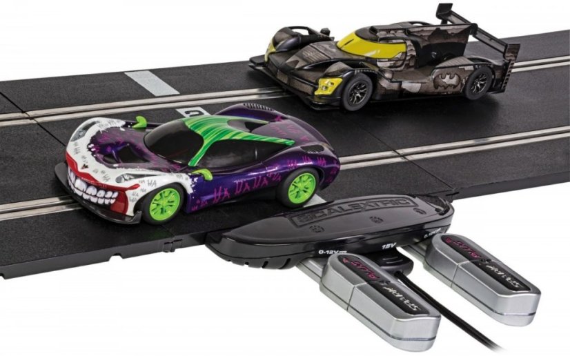 Autodráha SCALEXTRIC C1401M - Batman vs Joker Race