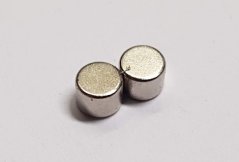 Magnet průměr 5 mm, tl 2,7 mm - 2 ks